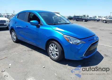 2018 Toyota Yaris Ia из США, поврежденный, VIN 3MYDLBYV7JY314998